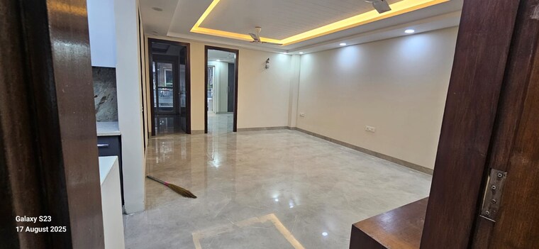 Room, chattarpur 3 Bedroom 1300 Sq.Ft. Builder Floor In Chattarpur Delhi 9282551