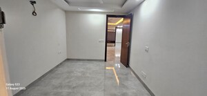 Room in 3 BHK Builder Floor at Chattarpur – for Rent