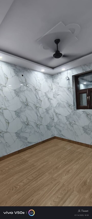 2 BHK Apartment For Rent in Paschim Vihar