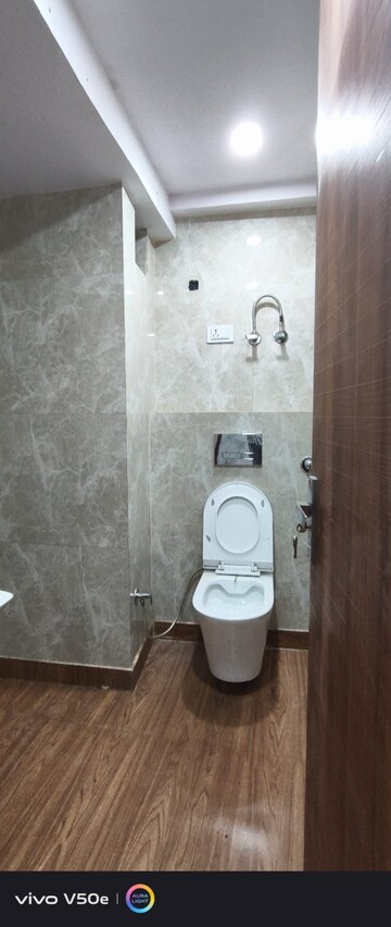 Bathroom in 2 BHK Apartment at Paschim Vihar – for Rent