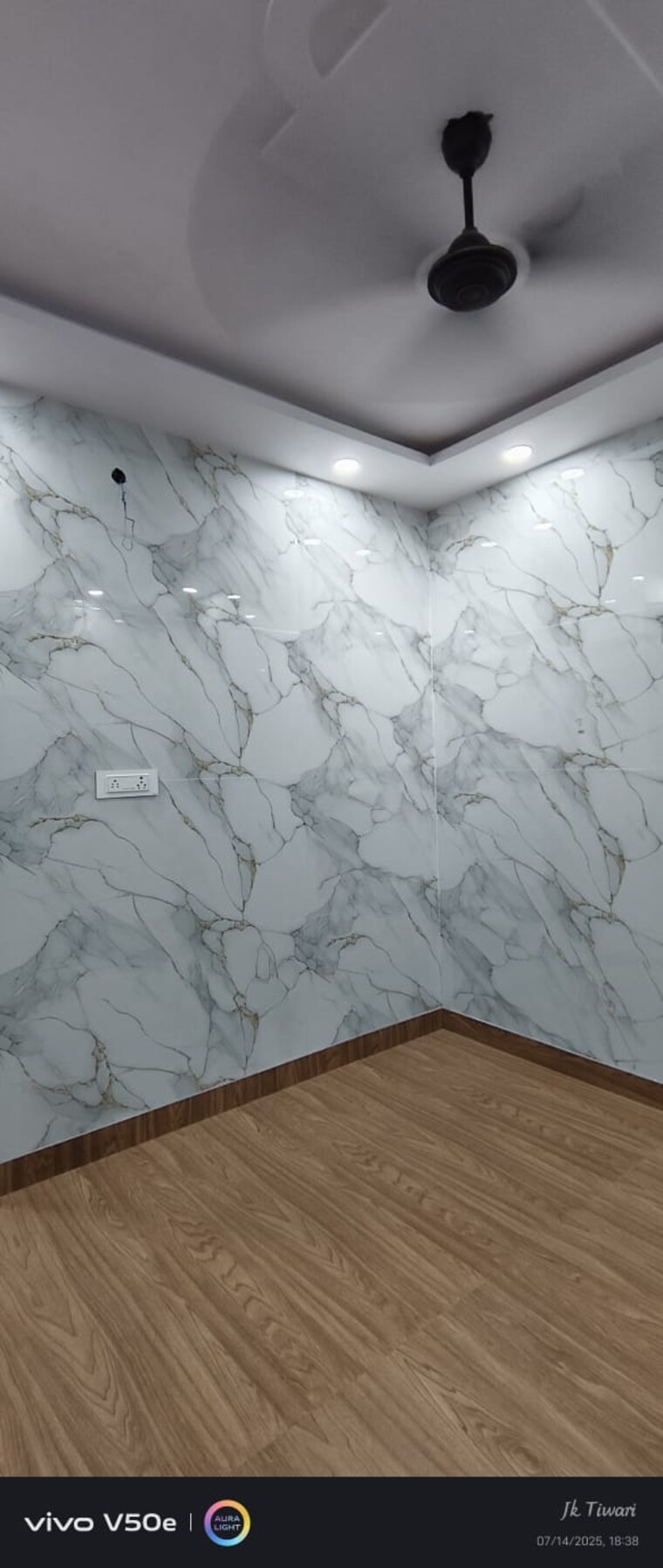 Room, paschim vihar 2 Bedroom 700 Sq.Ft. Apartment In Paschim Vihar Delhi 9282564