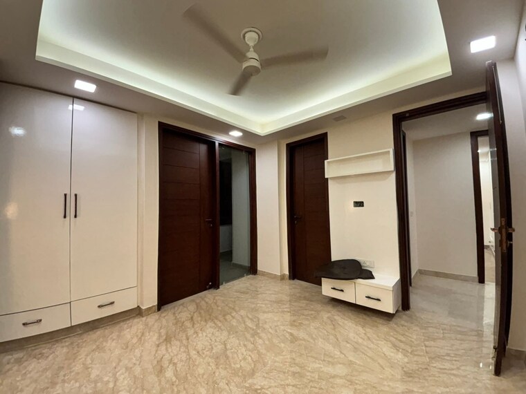 Room, sector 45 3 Bedroom 204 Sq.Yd. Builder Floor In Sector 45 Gurgaon 9282582