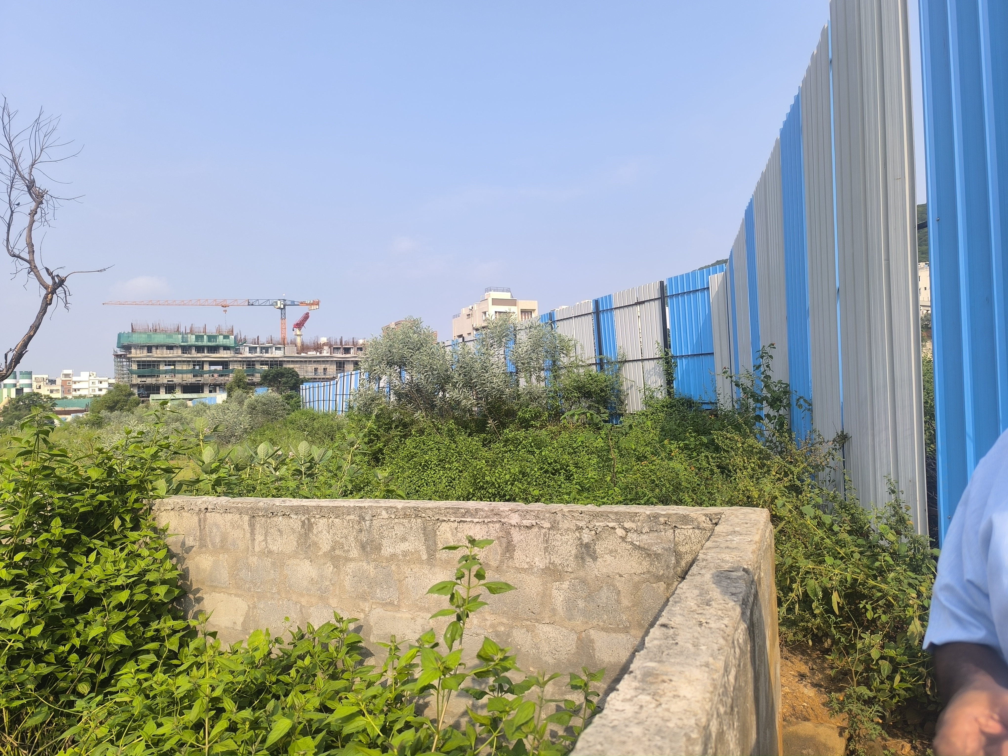 Plot For Sale in Madhurawada