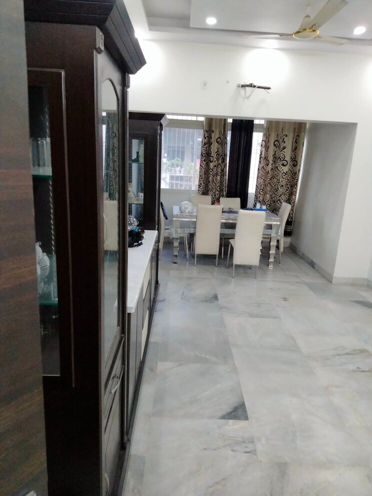Room, shyam park extension 3 Bedroom 1000 Sq.Ft. Builder Floor In Shyam Park Extension Ghaziabad 9282595