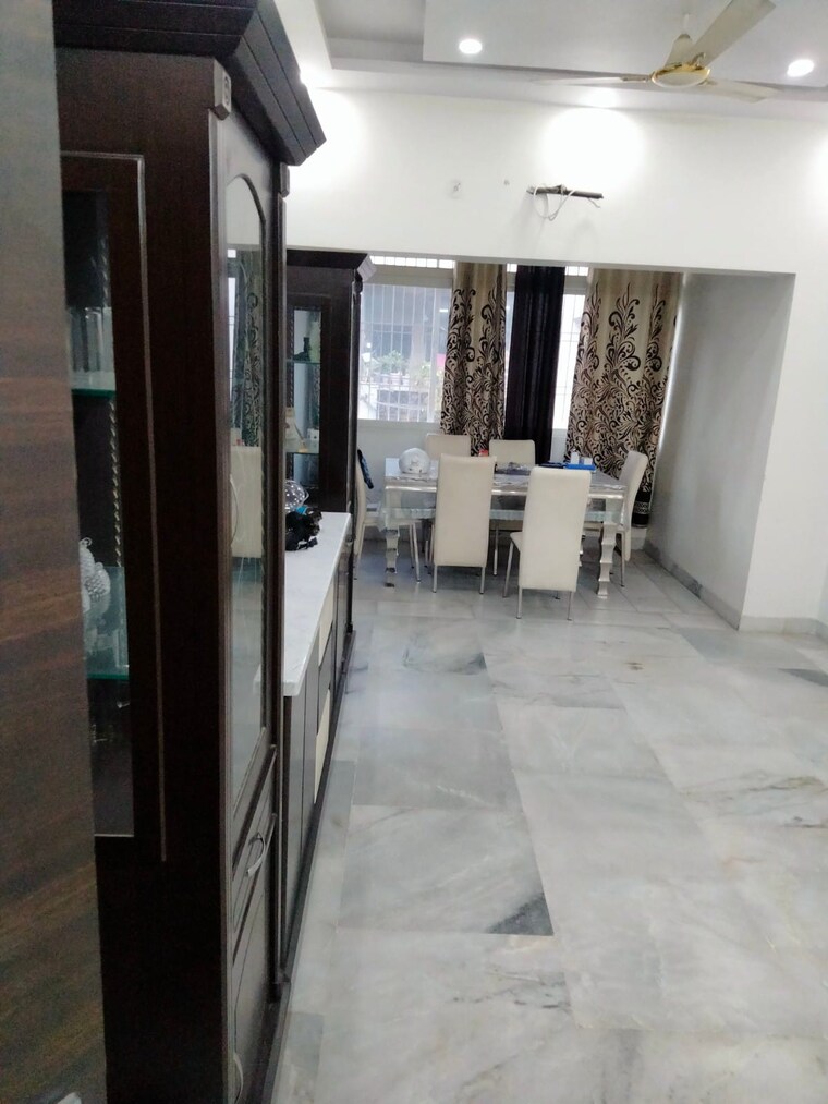 Room, shyam park extension 3 Bedroom 1000 Sq.Ft. Builder Floor In Shyam Park Extension Ghaziabad 9282595