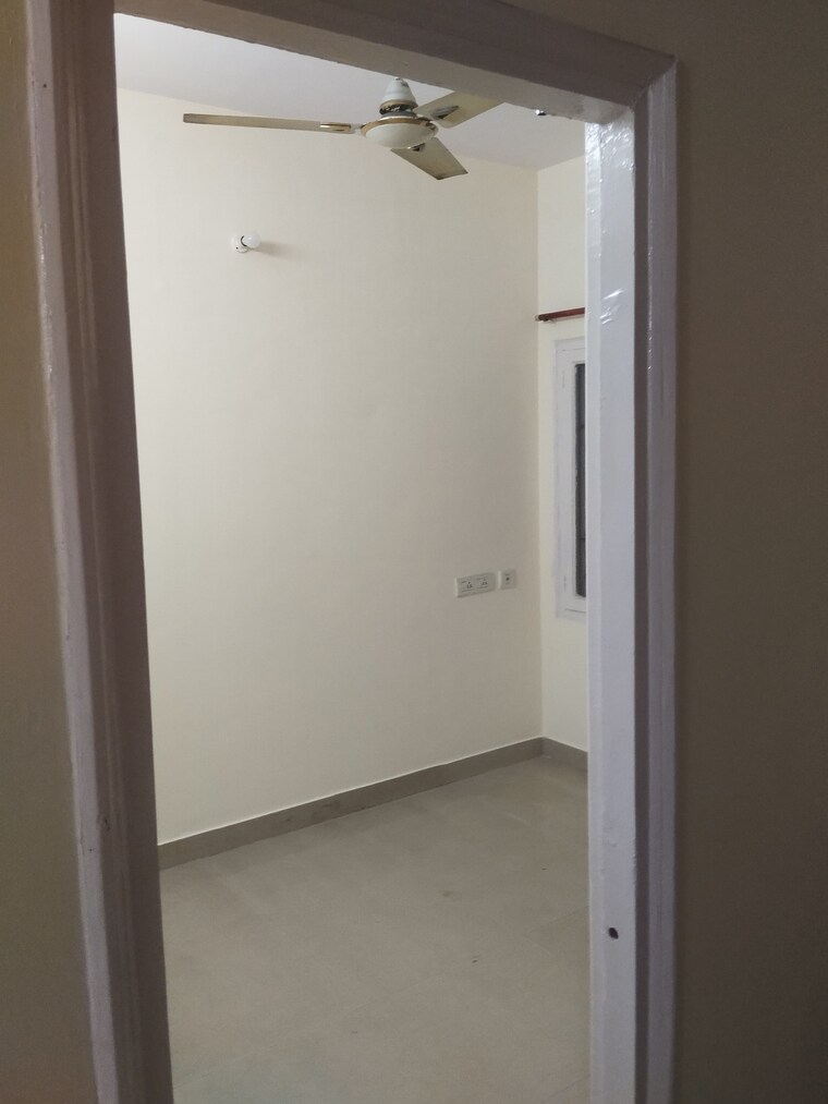 Room, greenwood-apartment 3.5 Bedroom 1855 Sq.Ft. Apartment In Gomti Nagar Lucknow 9282578