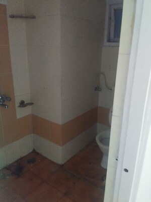 Bathroom in 3.5 BHK Apartment at Greenwood Apartment, Gomti Nagar – for Rent