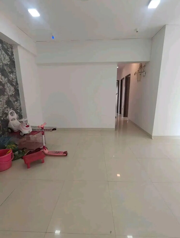 Living Room, new-india-grace-luxuria 3 Bedroom 1350 Sq.Ft. Apartment In Malad West Mumbai 9282586