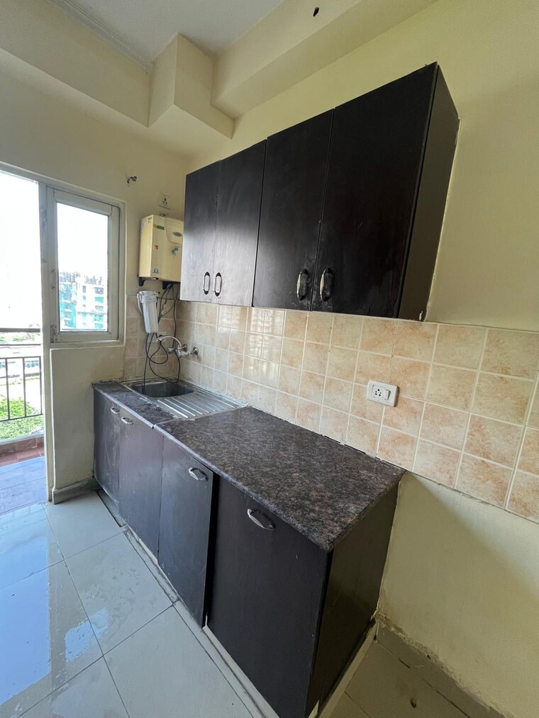 Kitchen, amrapali-silicon-city 3 Bedroom 1420 Sq.Ft. Apartment In Sector 76 Noida 9282587