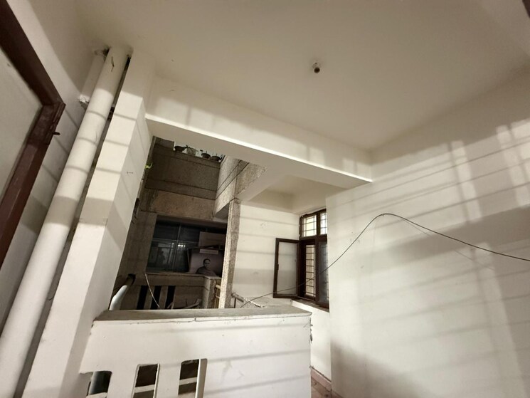 Other, vasant kunj 2 Bedroom 1250 Sq.Ft. Apartment In Vasant Kunj Delhi 9282622