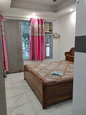 Bedroom in 3 BHK Builder Floor at Sector 30 – for Rent