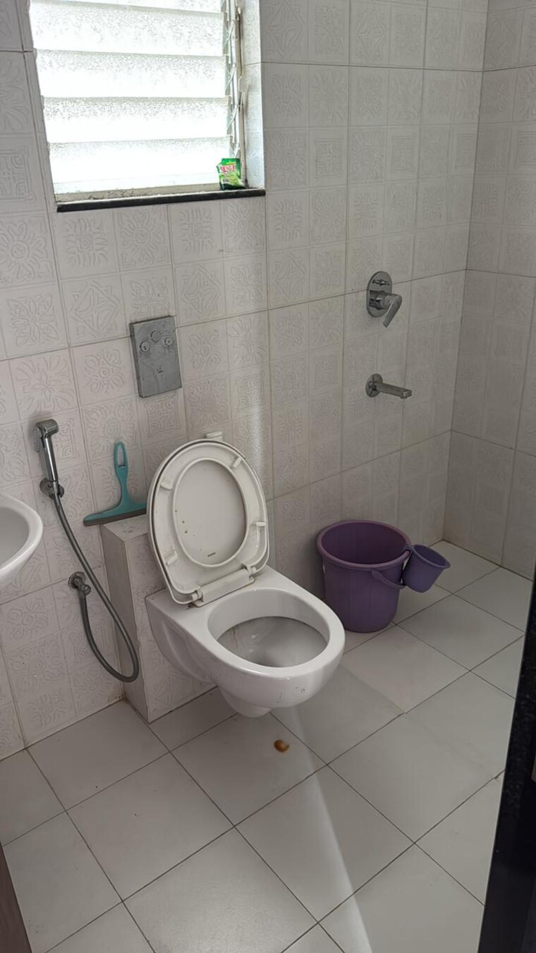 Bathroom, yashwin-hinjewadi 2 Bedroom 750 Sq.Ft. Apartment In Hinjewadi Phase 2 Pune 9282631