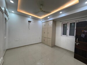 Room in 2 BHK Apartment at Vasant Kunj – for Rent