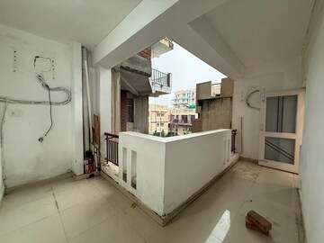  2 BHK Apartment at Vasant Kunj – for Rent