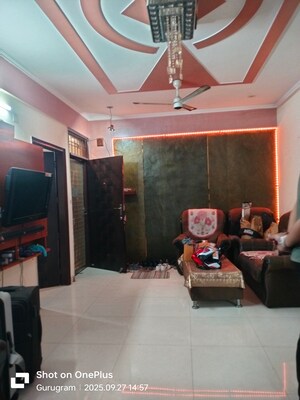 Living Room in 3 BHK Builder Floor at Sector 15 – for Rent