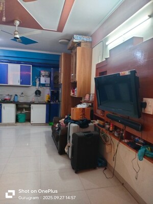 Room in 3 BHK Builder Floor at Sector 15 – for Rent