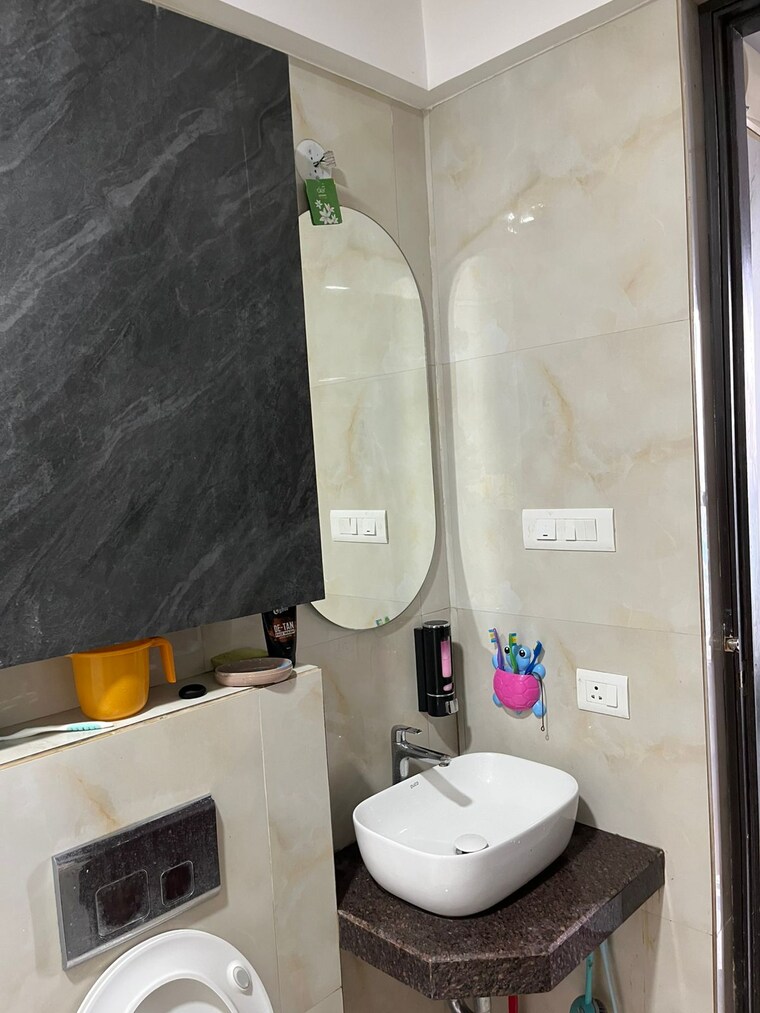 Bathroom, raymond-ten-x-era 1.5 Bedroom 515 Sq.Ft. Apartment In Pokhran Road No One Thane 9282674