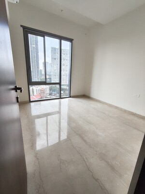 Room in 2 BHK Apartment at Piramal Mahalaxmi, Mahalaxmi – for Rent