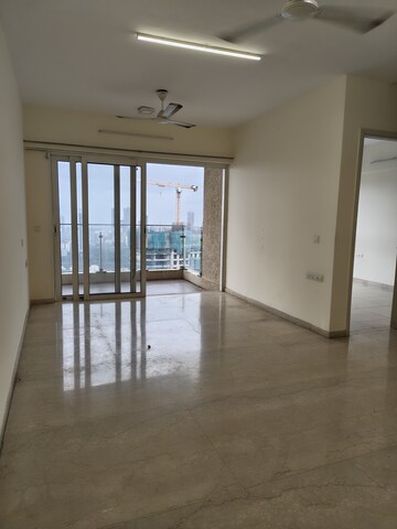 Room in 2 BHK Apartment at LnT Realty Crescent Bay, Parel – for Rent