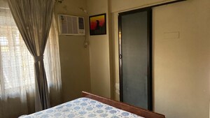 Room in 3 BHK Apartment at Evershine Greens, Andheri West – for Rent