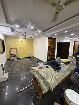 Team Area in 3 BHK Builder Floor at Paschim Vihar – for Rent