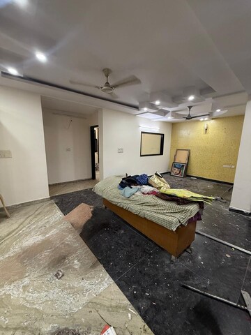 Bedroom in 3 BHK Builder Floor at Paschim Vihar – for Rent