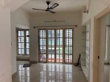 Room in 3 BHK Apartment at Palm de Hoods, Kalyan Nagar – for Sale
