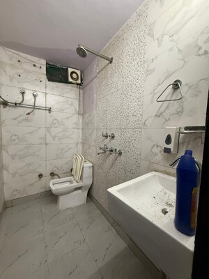 Bathroom in 2 BHK Apartment at Paschim Vihar – for Rent