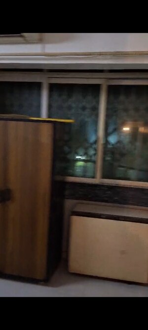 Furnished Amenities in 1 BHK Apartment at Hilton Tower, Andheri East – for Rent