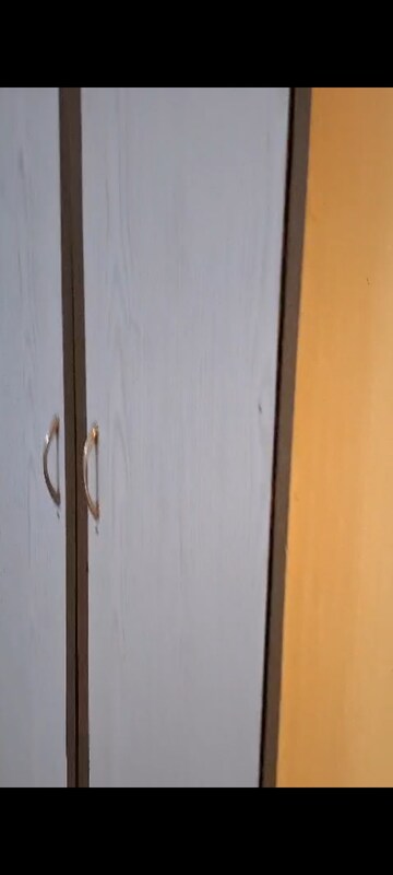 Furnished Amenities in 1 BHK Apartment at Hilton Tower, Andheri East – for Rent
