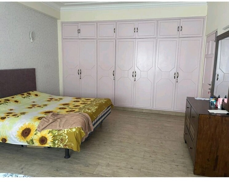 Bedroom, defence colony 4 Bedroom 2700 Sq.Ft. Builder Floor In Defence Colony Delhi 9282707