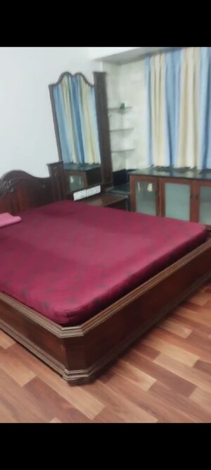 Bedroom in 3 BHK Apartment at Lokhandwala Complex, Andheri West – for Rent