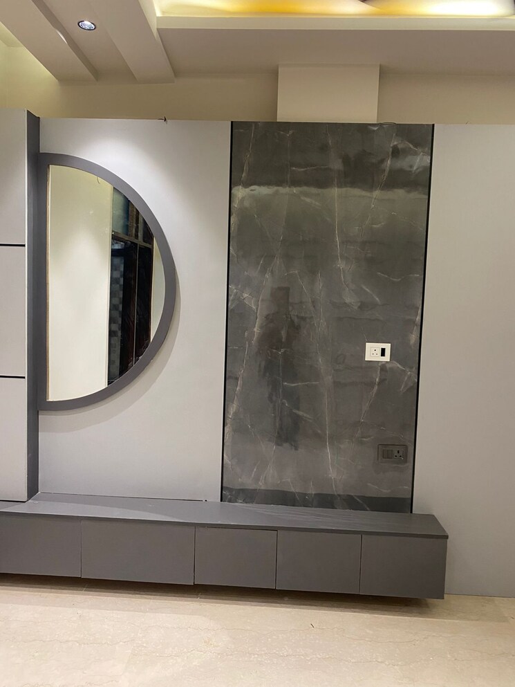 Other, paschim vihar 3 Bedroom 1500 Sq.Ft. Builder Floor In Paschim Vihar Delhi 9282718