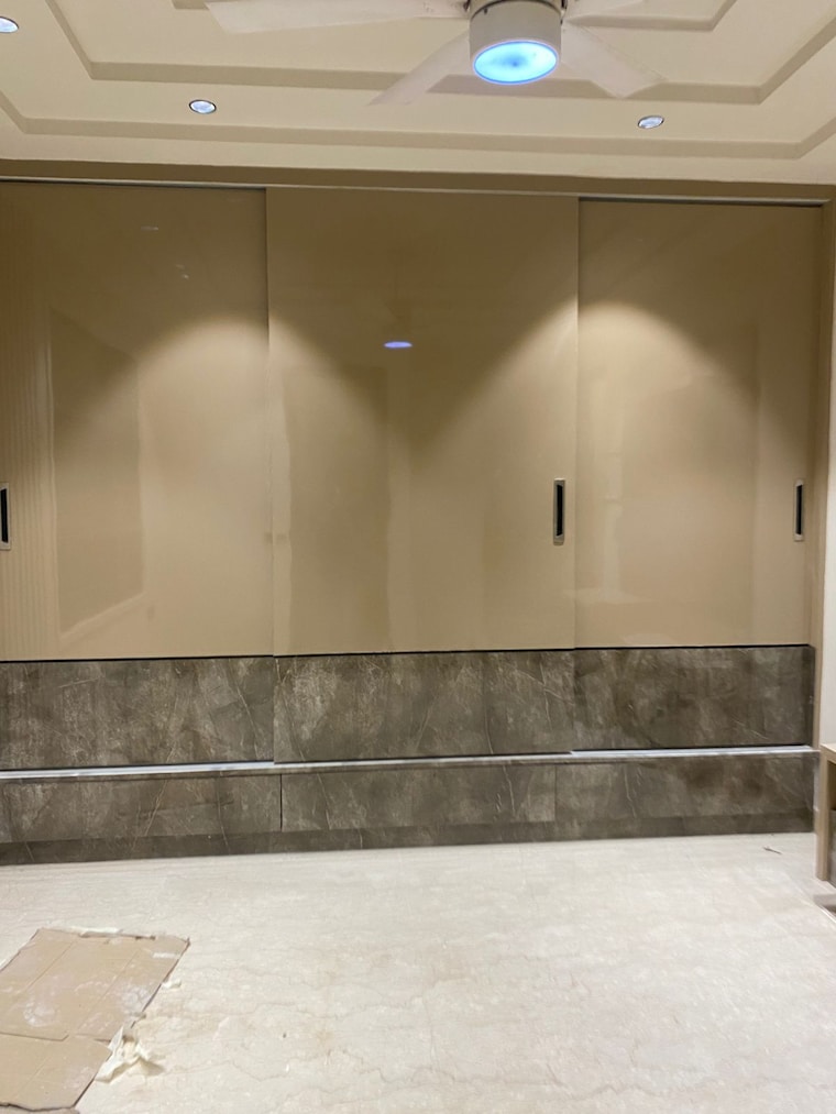 Room, paschim vihar 3 Bedroom 1500 Sq.Ft. Builder Floor In Paschim Vihar Delhi 9282718