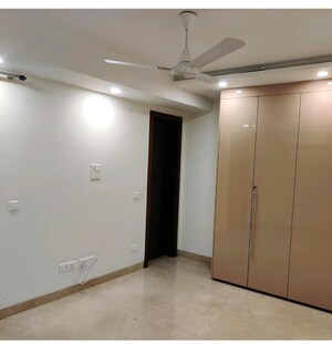 Room in 3 BHK Builder Floor at Gulmohar Park – for Rent