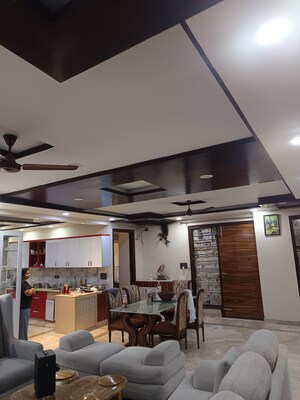 Gym in 3.5 BHK Builder Floor at Sector 21c – for Rent