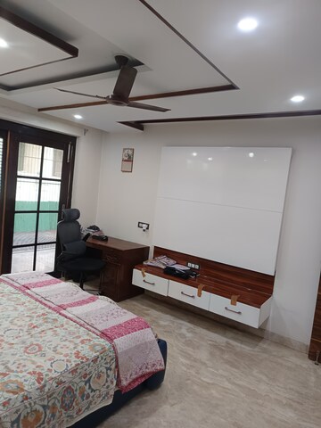 Bedroom in 3.5 BHK Builder Floor at Sector 21c – for Rent