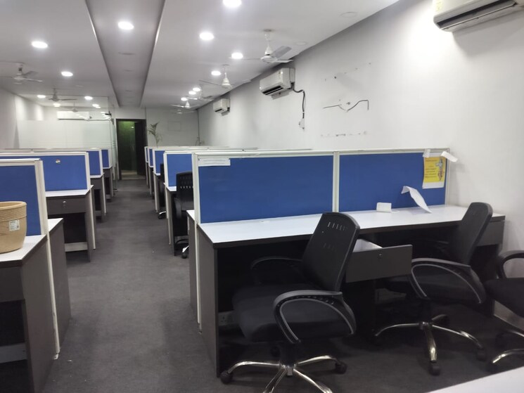 Team Area, sector 4 Commercial Office Space 2000 Sq.Ft. In Sector 4 Noida 9282739