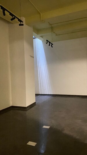 Room in  Office Space at Chittaranjan Park – for Rent