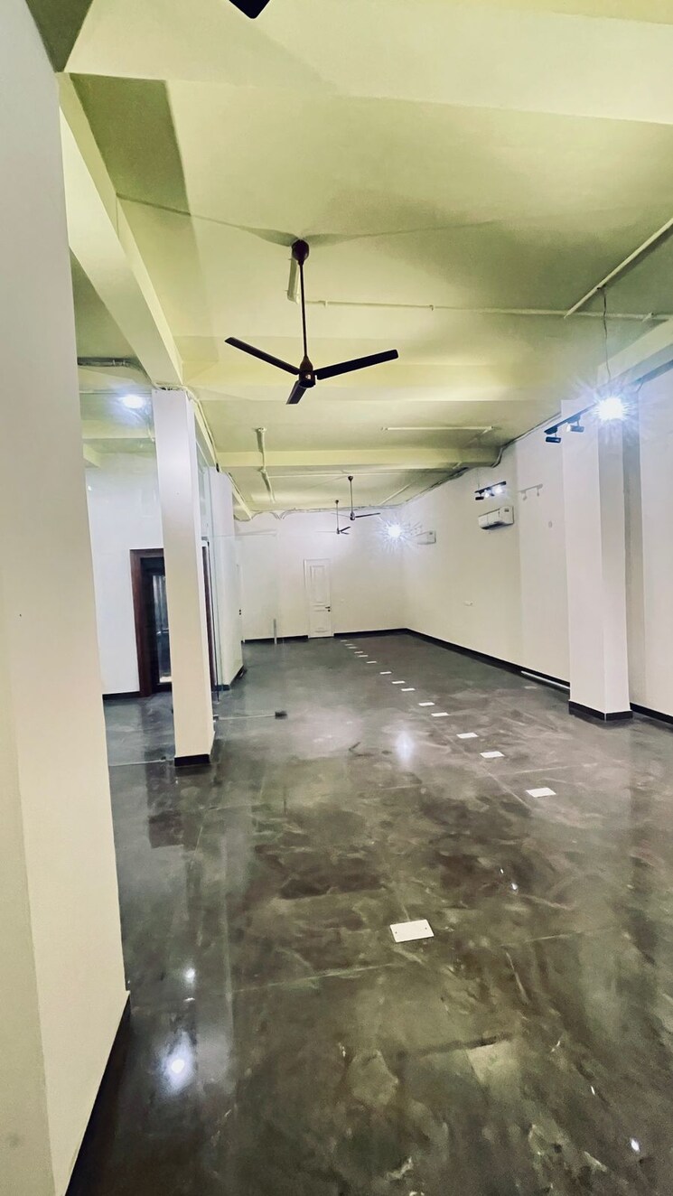 Kitchen, chittaranjan park Commercial Office Space 2000 Sq.Ft. In Chittaranjan Park Delhi 9282740