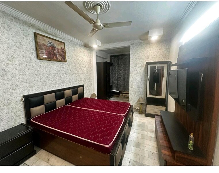 Living Room, east of kailash 3 Bedroom 1600 Sq.Ft. Builder Floor In East Of Kailash Delhi 9282754