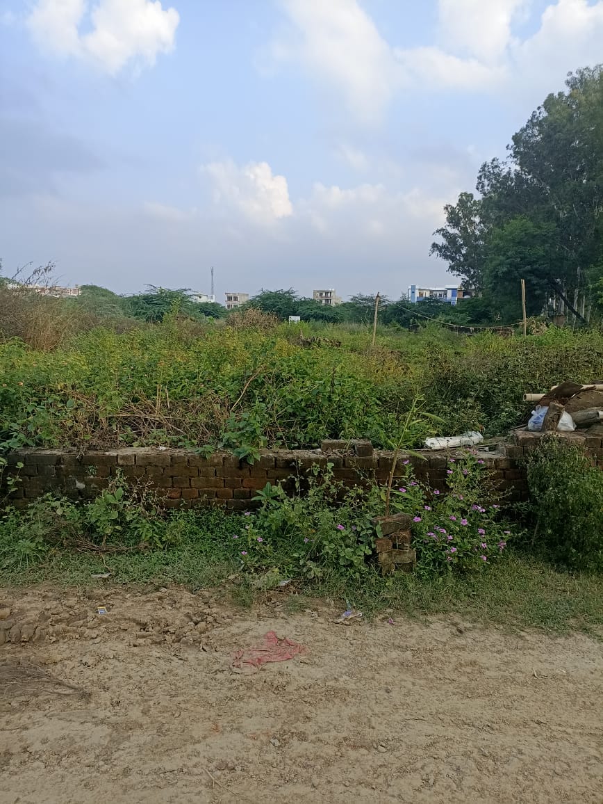 Plot For Sale in Awadh City