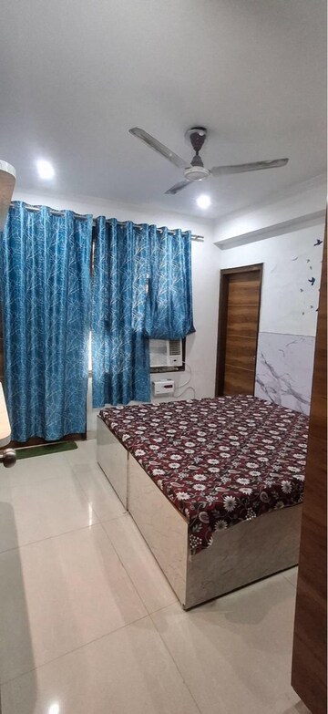 Bedroom in  Pg at Islampur – for Rent