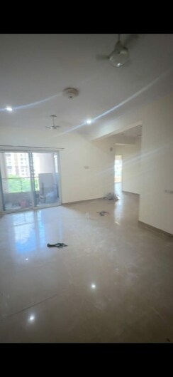 4 BHK + Servant Room Apartment For Sale in VVIP Mangal