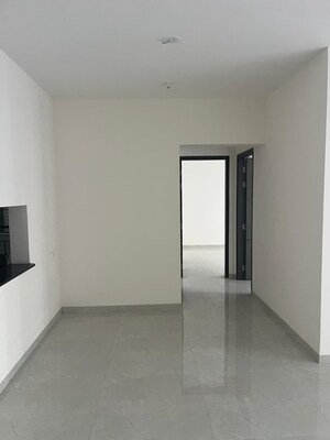 Room in 3 BHK Apartment at Nyati Era, Dhanori – for Rent