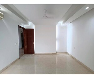 Room in 3 BHK Builder Floor at Greater Kailash ii – for Sale