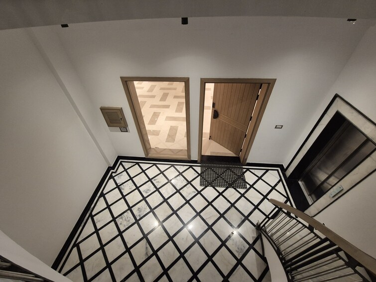 Cover Image, greater kailash part 3 3 Bedroom 1900 Sq.Ft. Builder Floor In Greater Kailash Part 3 Delhi 9282813