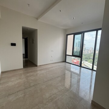 Room in 2 BHK Apartment at Piramal Mahalaxmi, Arthur rd – for Rent