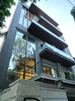 4 BHK + Servant Room,Extra Room Builder Floor For Sale in Green Park Extension
