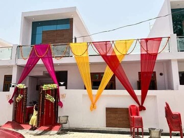 Staircase in 2 BHK Independent House at Faizabad Road – for Sale